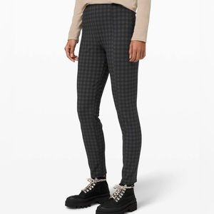 NWOT Lululemon Here to There High-Rise 7/8 Pant